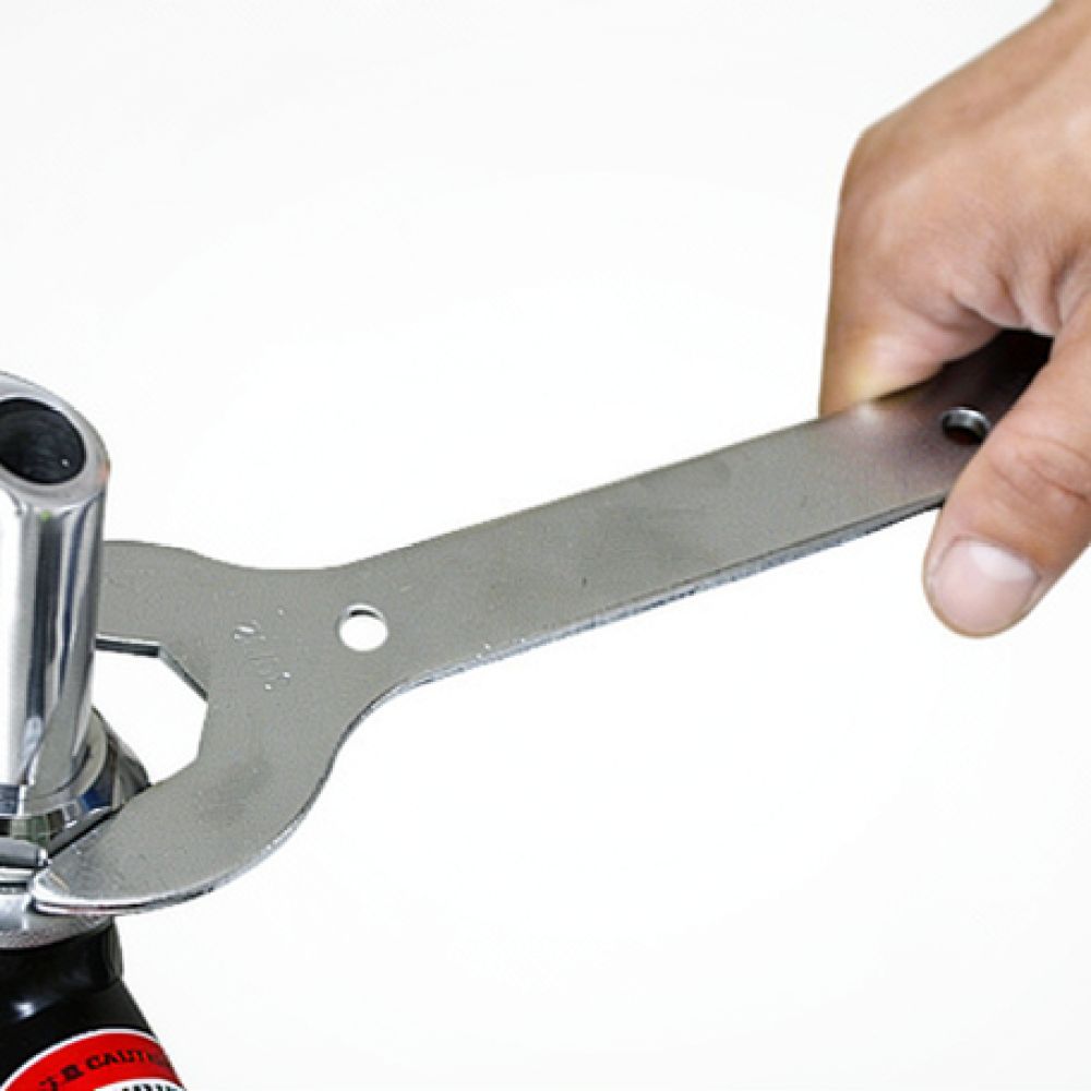 Cycling Gear And Equipment - ชุดเครื่องมือซ่อมจักรยานมืออาชีพ ประแจ ชุดถอดกระโหลกและกระโหลกกลาง อุปกรณ์ปรับโช้คหน้า อุปกรณ์ปั่นจักรยาน